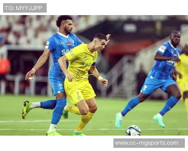 沙特联激战正酣胜利国民新月争夺积分榜前三名激烈对抗